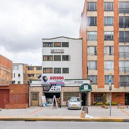 CASA HOTEL VICTORIA Av 30 Bogotá Kültér fotó